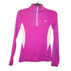 Athletic women's quarter-zip
